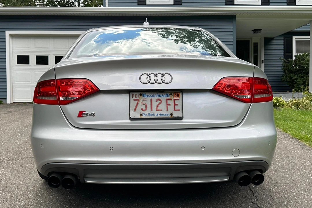 2010 Audi B8 S4 - Image 5 of 31