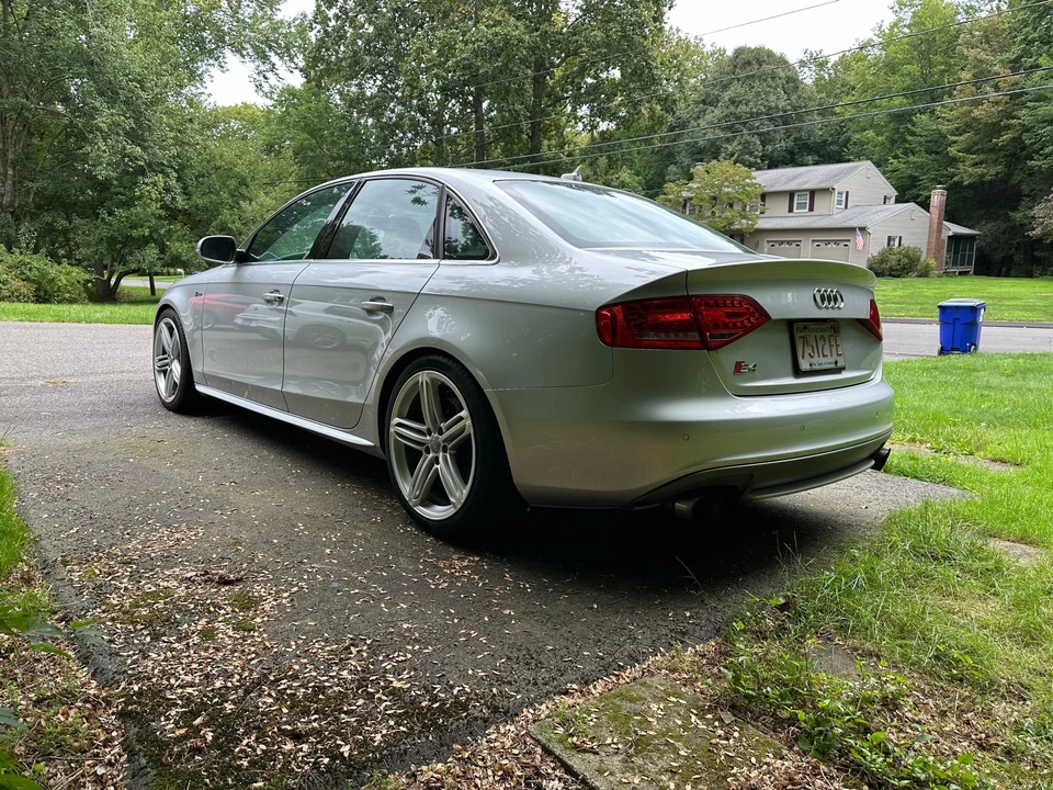 2010 Audi B8 S4 - Image 11 of 31