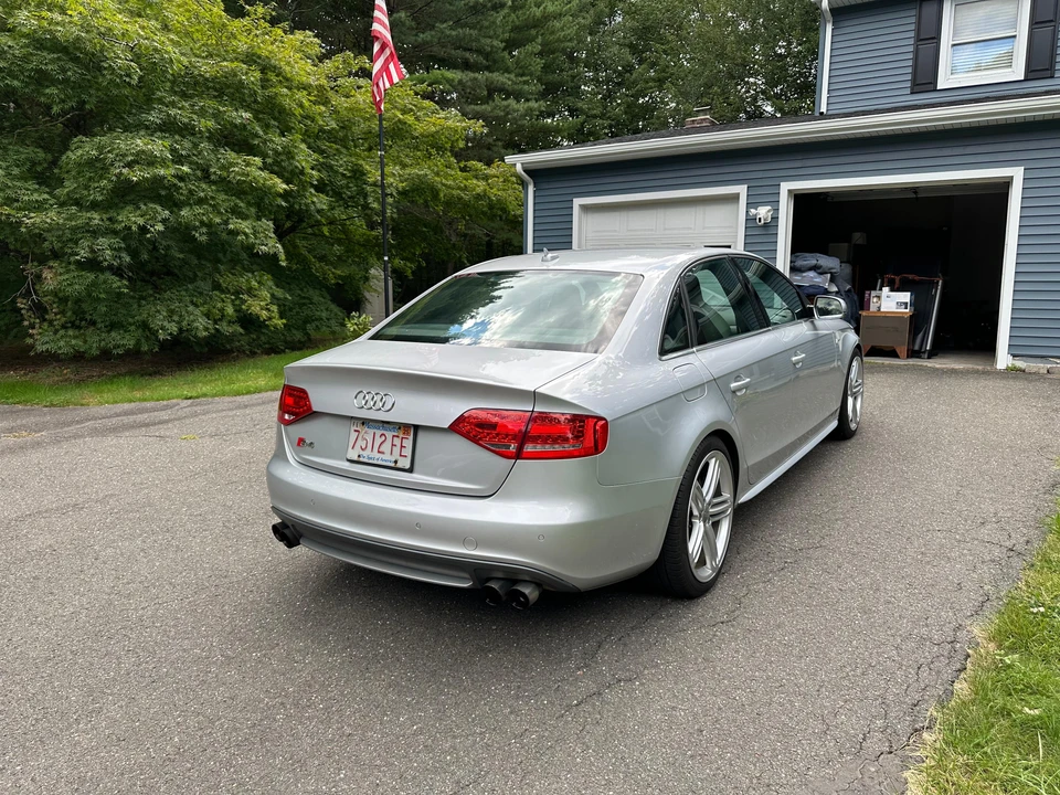 2010 Audi B8 S4 - Image 14 of 31