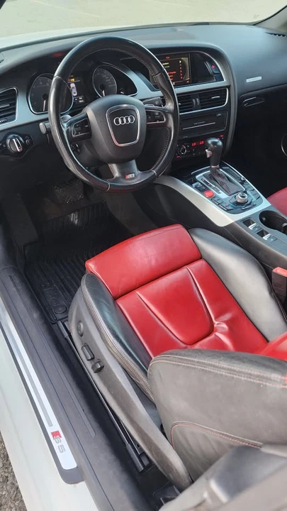 2010 Audi B8 S5 - Image 7 of 20