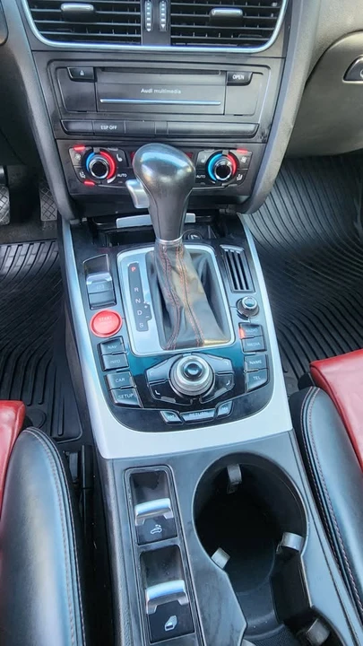 2010 Audi B8 S5 - Image 10 of 20