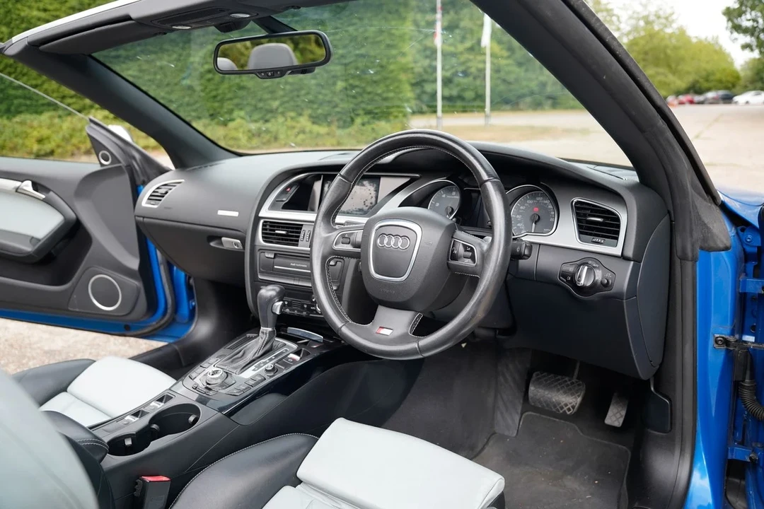 2010 Audi B8 S5 - Image 2 of 31