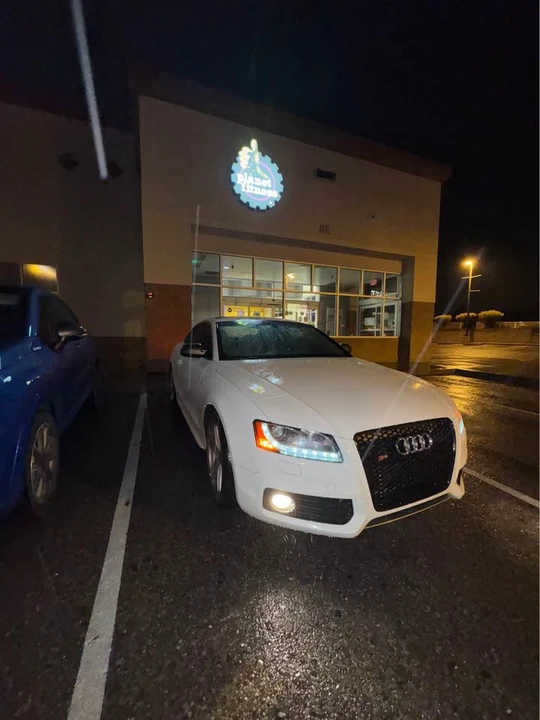 2010 Audi B8 S5 - Image 9 of 10