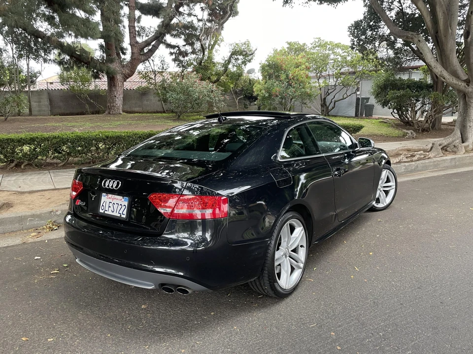 2010 Audi B8 S5 - Image 10 of 31