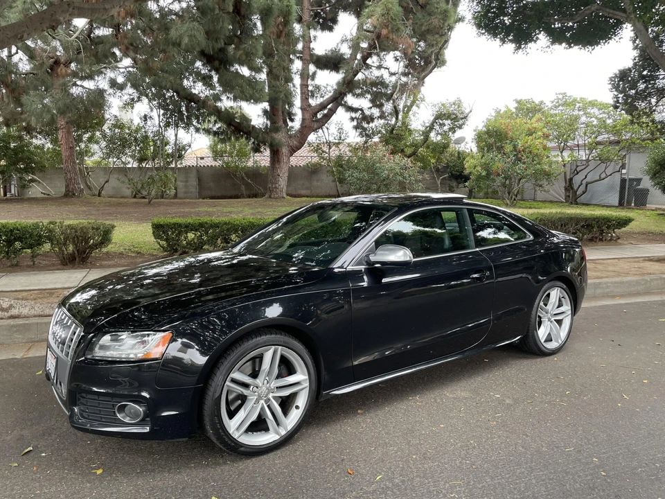 2010 Audi B8 S5 - Image 2 of 31