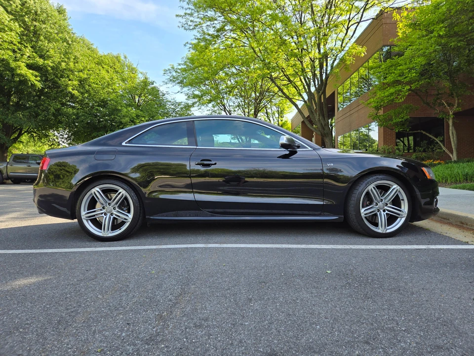 2010 Audi B8 S5 - Image 12 of 31