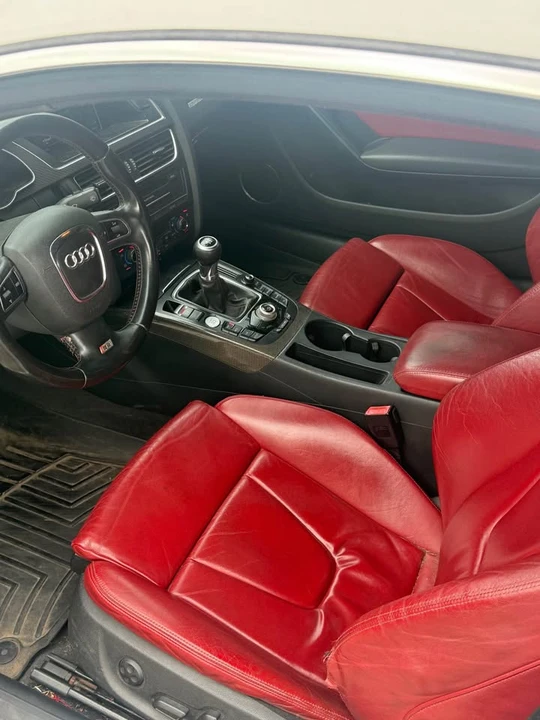 2010 Audi B8 S5 - Image 6 of 10