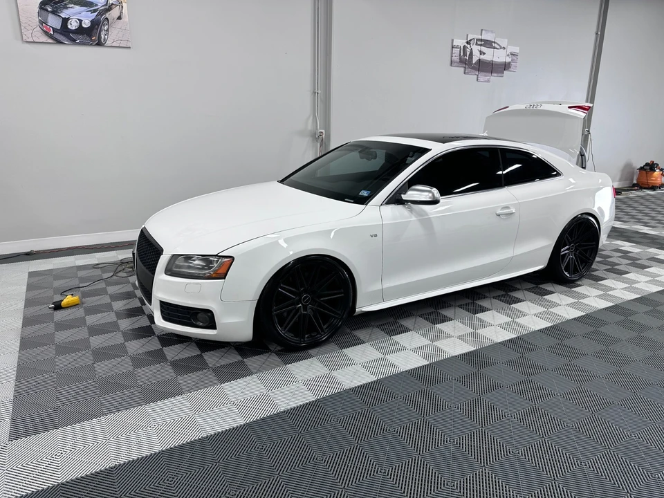 2010 Audi B8 S5 - Image 9 of 11