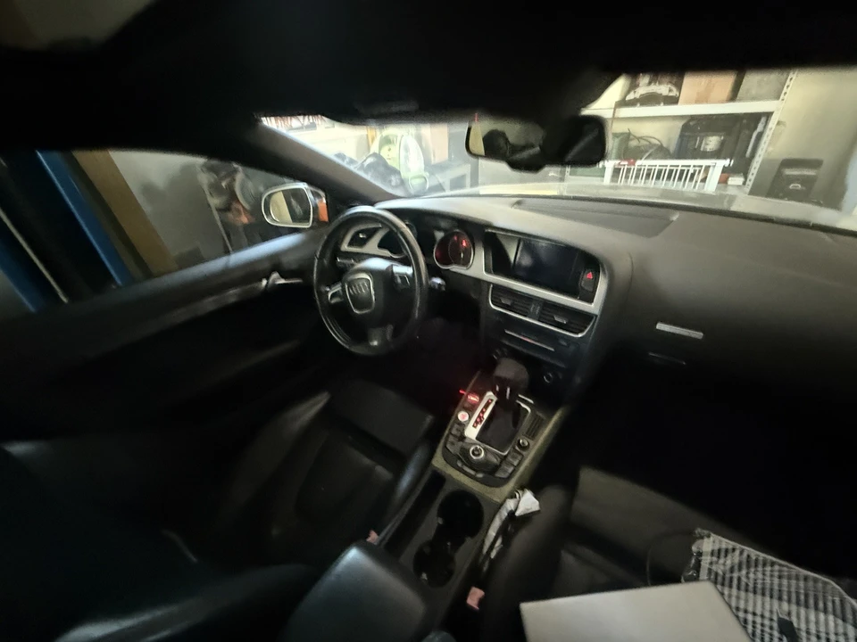 2010 Audi B8 S5 - Image 8 of 30