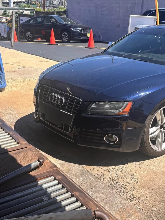 2010 Audi B8 S5 - Image 3 of 11