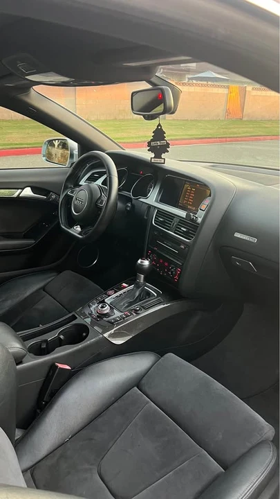 2010 Audi B8 S5 - Image 9 of 12