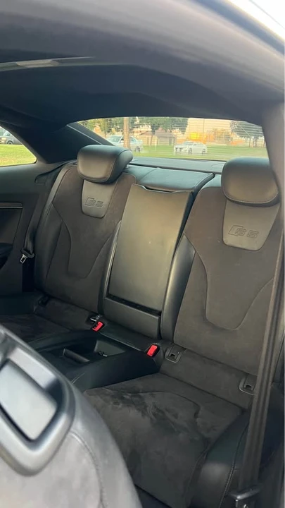 2010 Audi B8 S5 - Image 12 of 13