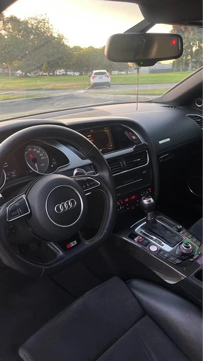 2010 Audi B8 S5 - Image 8 of 12