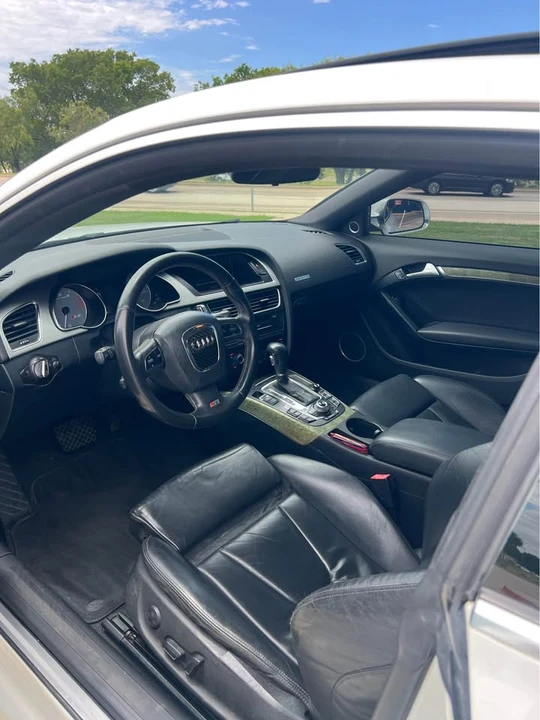 2010 Audi B8 S5 - Image 8 of 12