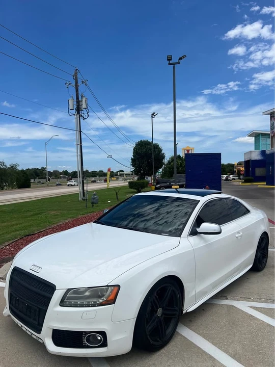 2010 Audi B8 S5 - Image 2 of 12