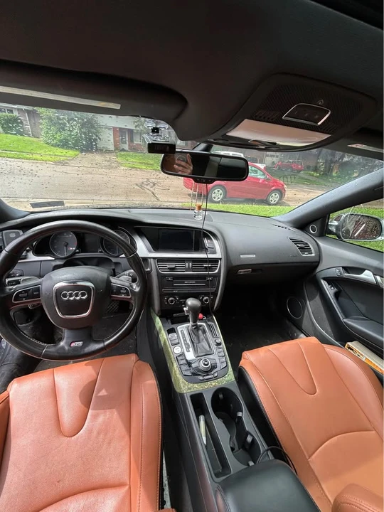 2010 Audi B8 S5 - Image 6 of 12