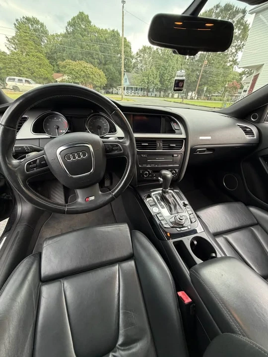 2010 Audi B8 S5 - Image 11 of 16