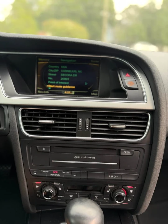 2010 Audi B8 S5 - Image 13 of 16
