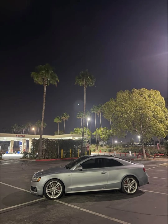 2010 Audi B8 S5 - Image 3 of 8