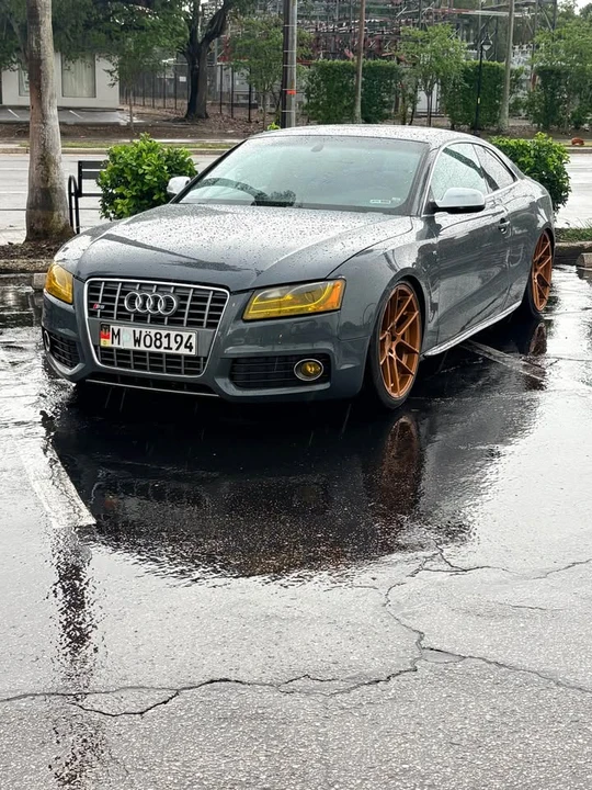2010 Audi B8 S5 - Image 6 of 12
