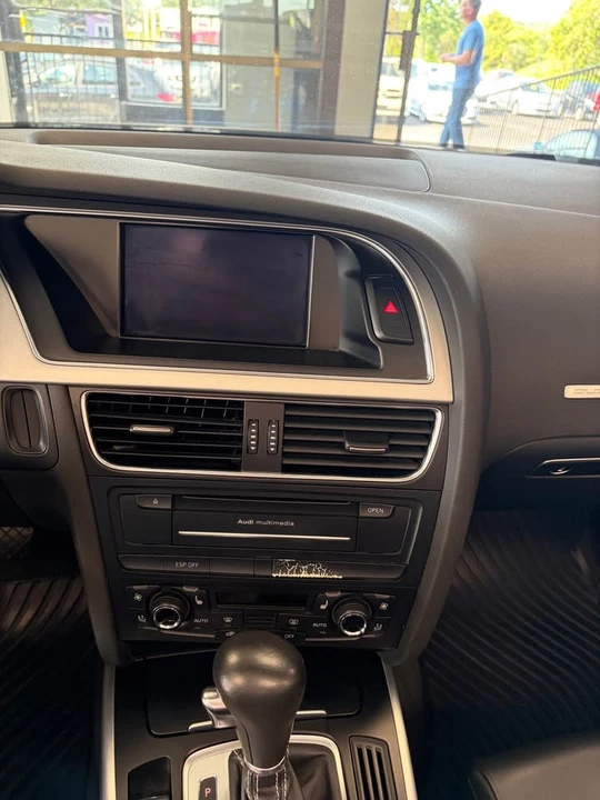 2010 Audi B8 S5 - Image 16 of 19
