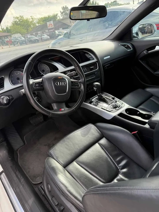 2010 Audi B8 S5 - Image 11 of 14