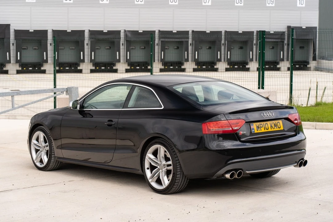 2010 Audi B8 S5 - Image 16 of 30