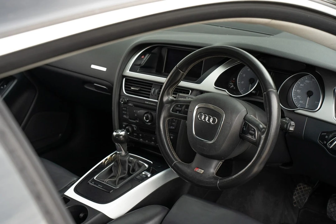 2010 Audi B8 S5 - Image 23 of 30