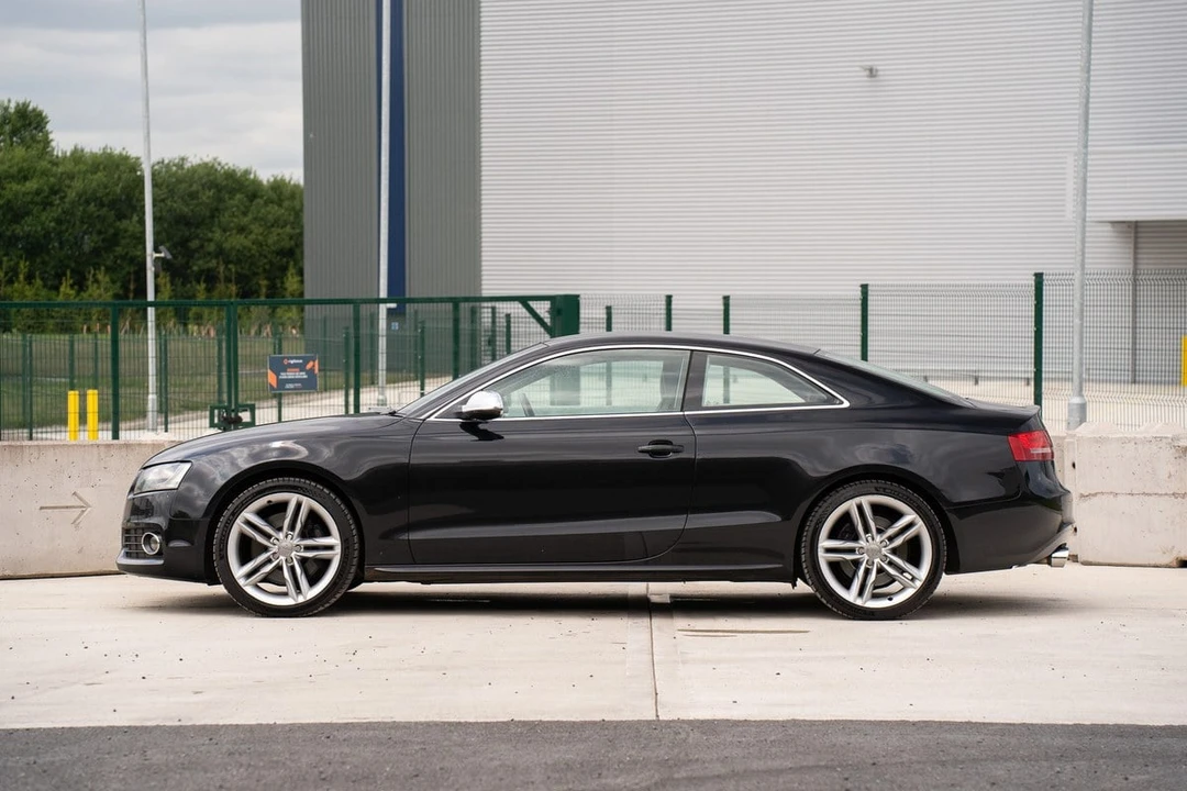 2010 Audi B8 S5 - Image 17 of 30
