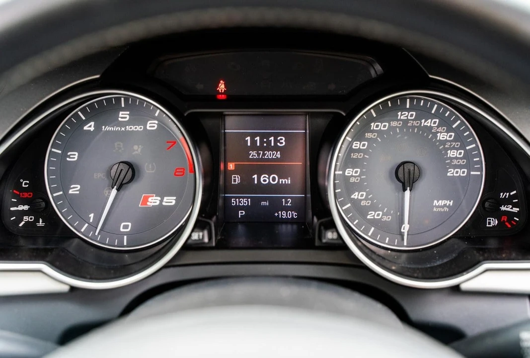 2010 Audi B8 S5 - Image 16 of 30