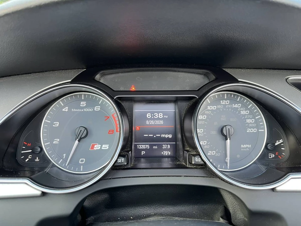 2010 Audi B8 S5 - Image 10 of 17