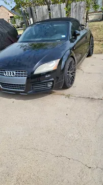 2010 Audi TT Quattro Roadster 2D