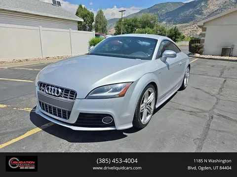 2010 Audi TT TTS Quattro Premium Coupe 2D
