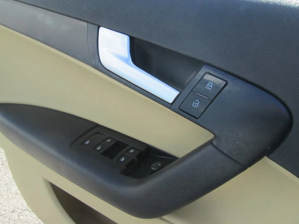 2010 Audi 8P A3 - Image 9 of 16