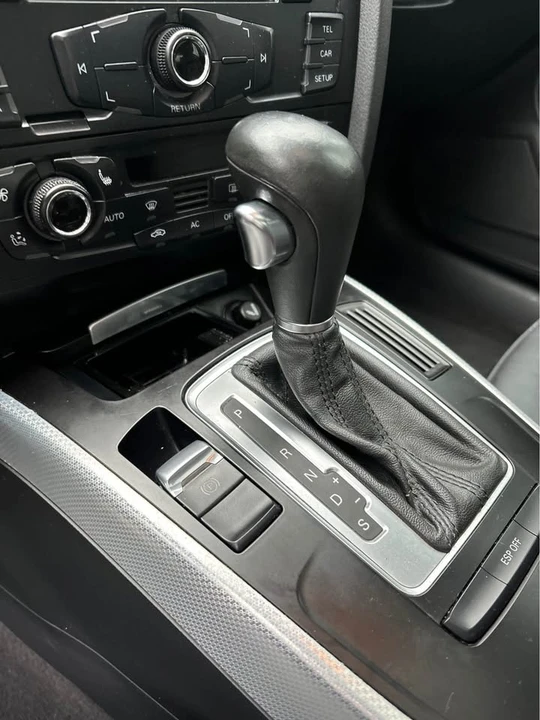 2010 Audi B8 A4 - Image 3 of 5