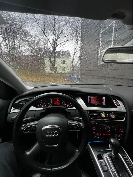 2010 Audi B8 A4 - Image 8 of 10