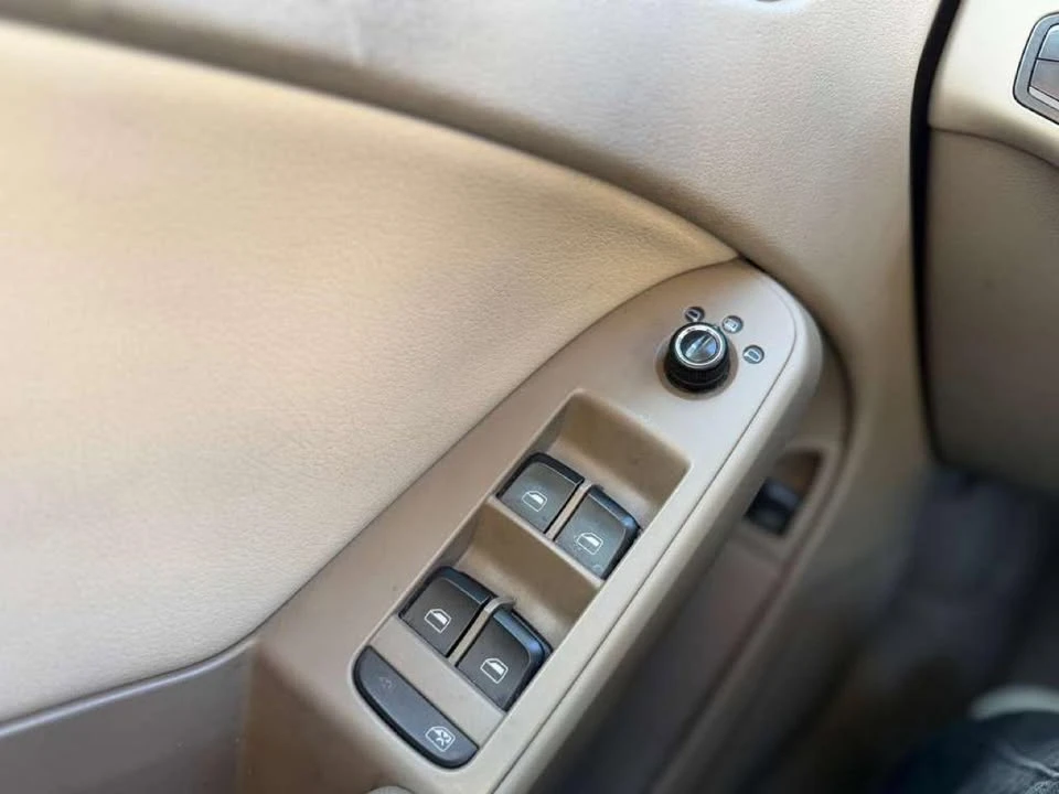 2010 Audi B8 A4 - Image 8 of 12