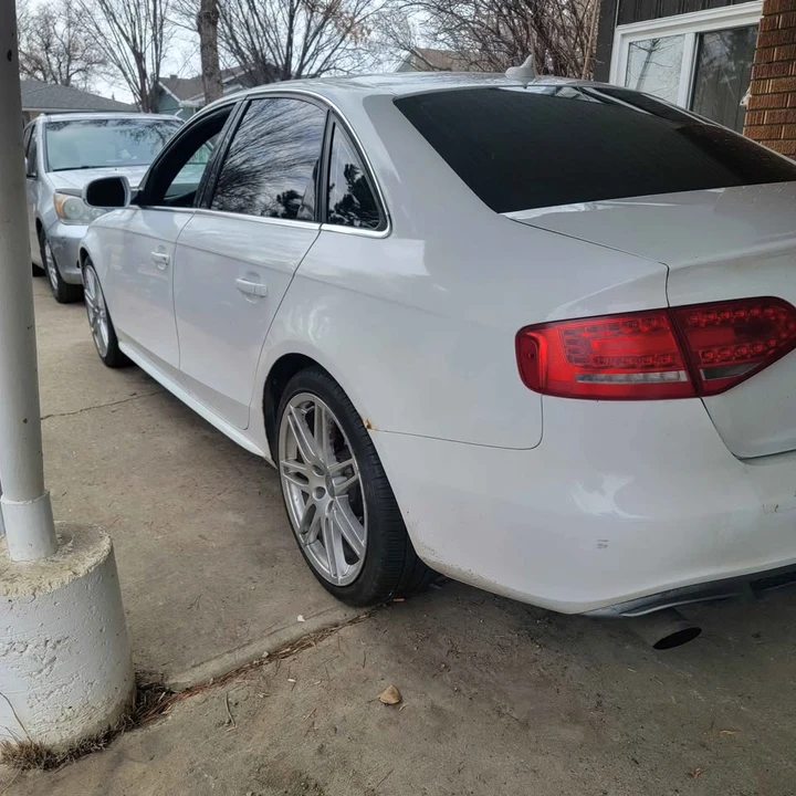 2010 Audi B8 A4 - Image 2 of 7