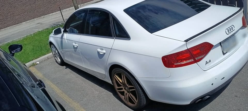 2010 Audi B8 A4 - Image 4 of 4
