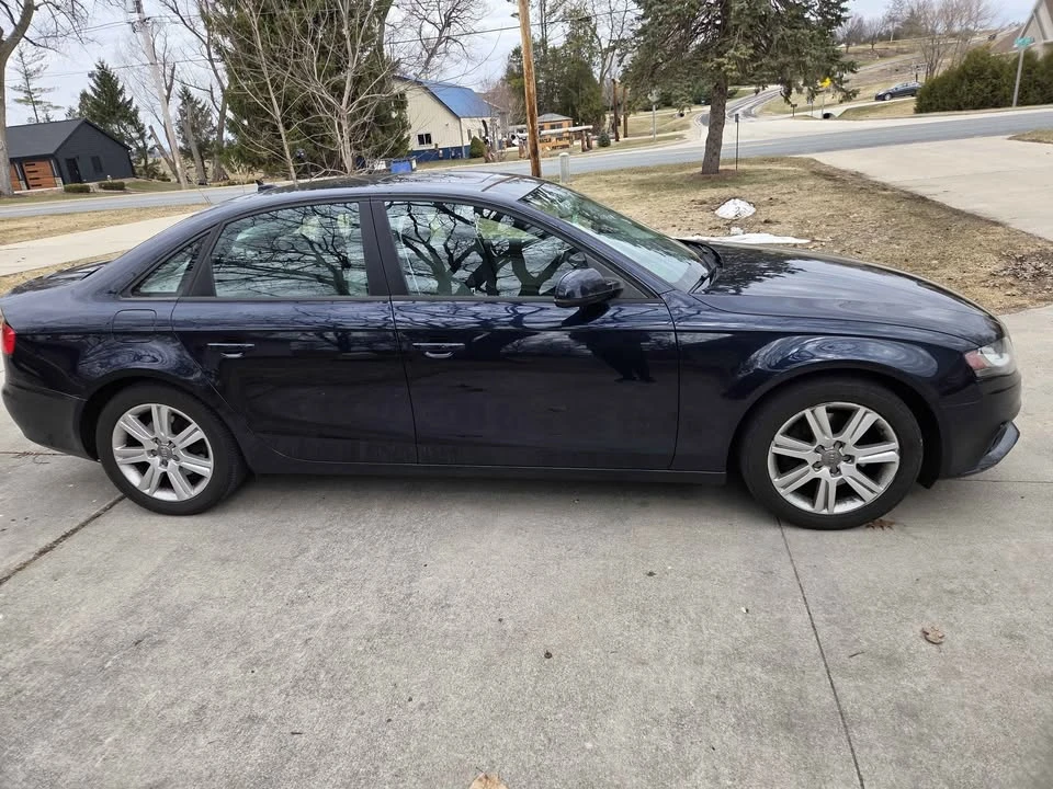 2010 Audi B8 A4 - Image 3 of 4