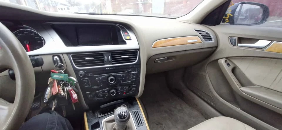 2010 Audi B8 A4 - Image 9 of 11