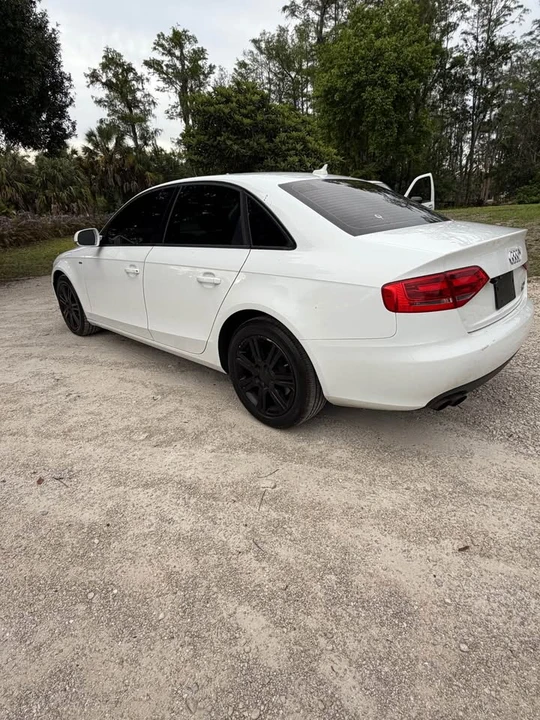 2010 Audi B8 A4 - Image 8 of 10