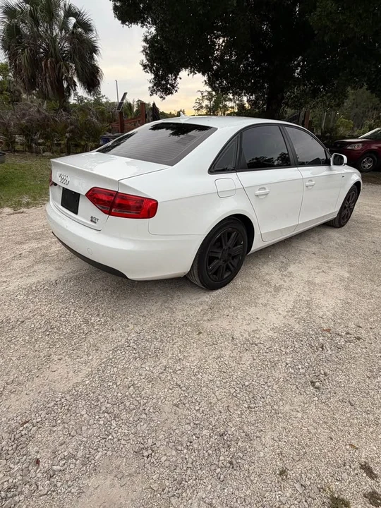 2010 Audi B8 A4 - Image 10 of 10
