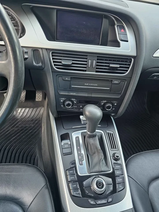 2010 Audi B8 A4 - Image 10 of 20