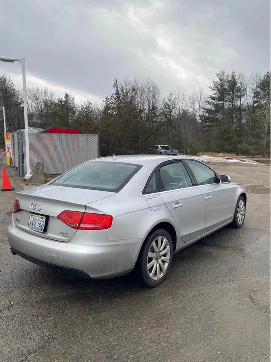 2010 Audi B8 A4 - Image 9 of 12