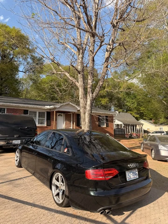 2010 Audi B8 A4 - Image 2 of 6