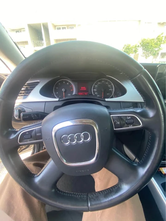 2010 Audi B8 A4 - Image 2 of 9