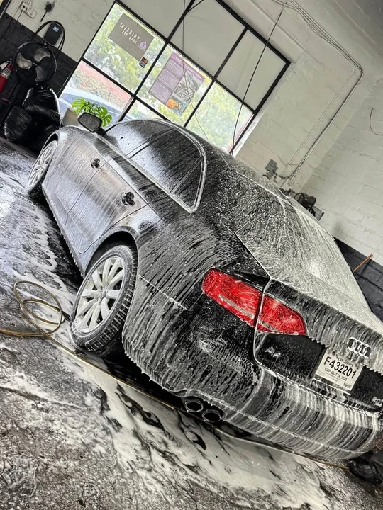 2010 Audi B8 A4 - Image 3 of 8