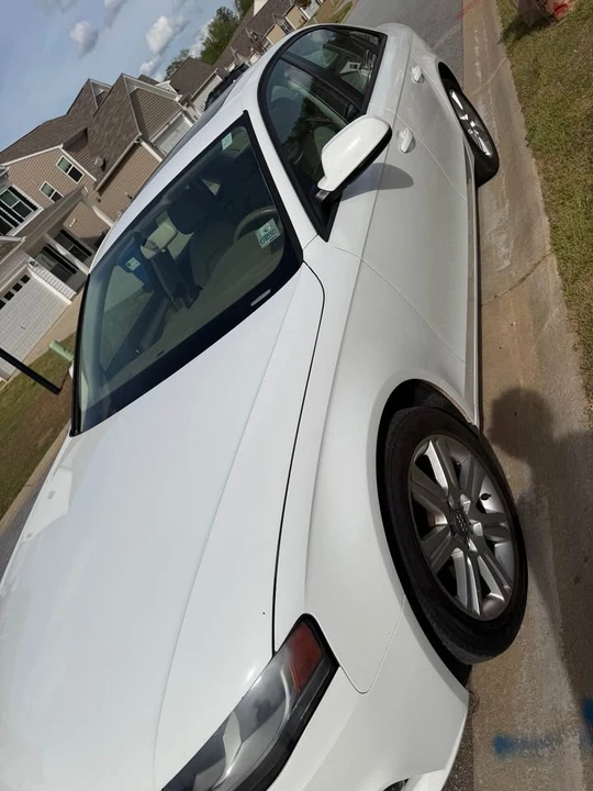 2010 Audi B8 A4 - Image 8 of 9