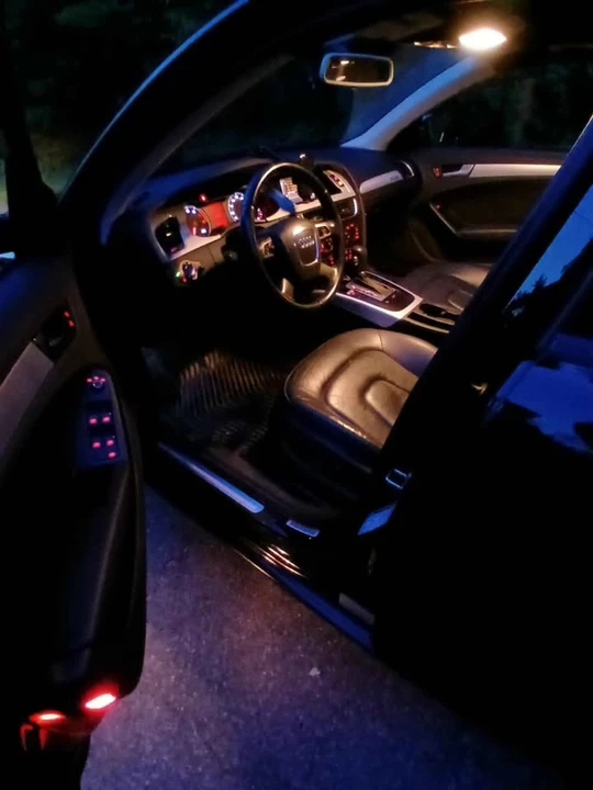 2010 Audi B8 A4 - Image 7 of 15